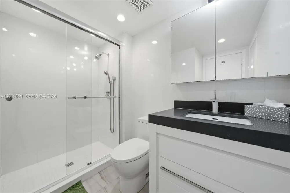 9801 Collins Ave #10V Bal Harbour, FL 33154