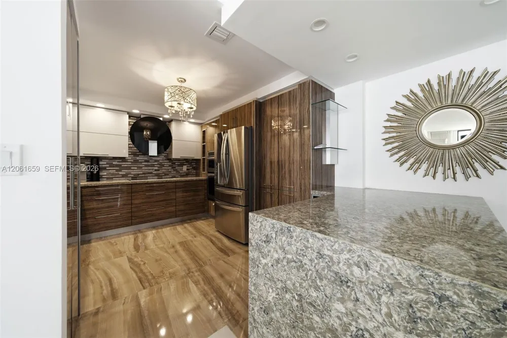 9801 Collins Ave #10V Bal Harbour, FL 33154