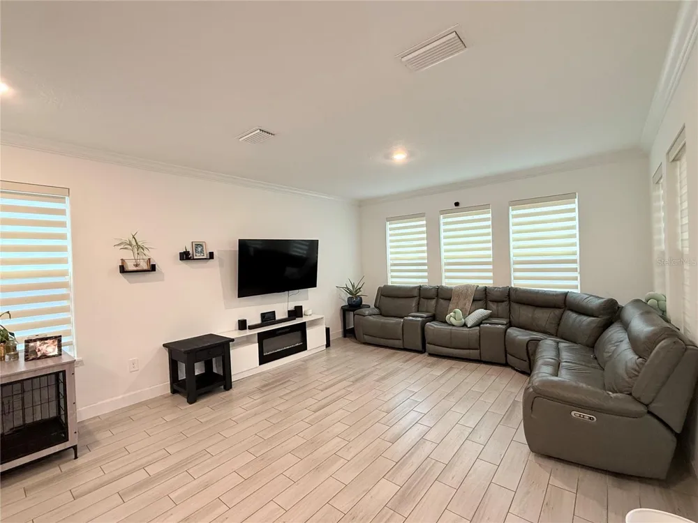 16318 HONEY HARVEST STREET Winter Garden, FL 34787