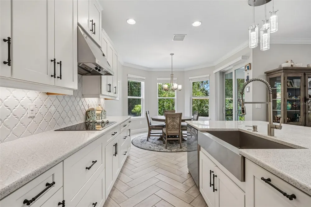 9085 SPRUCE CREEK CIRCLE Riverview, FL 33578