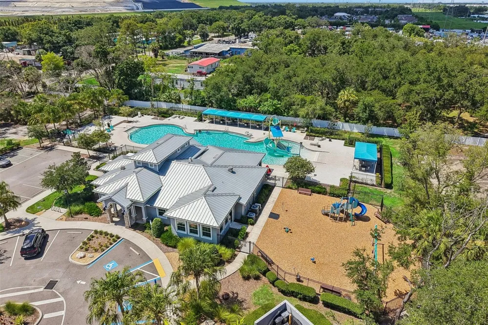 9085 SPRUCE CREEK CIRCLE Riverview, FL 33578