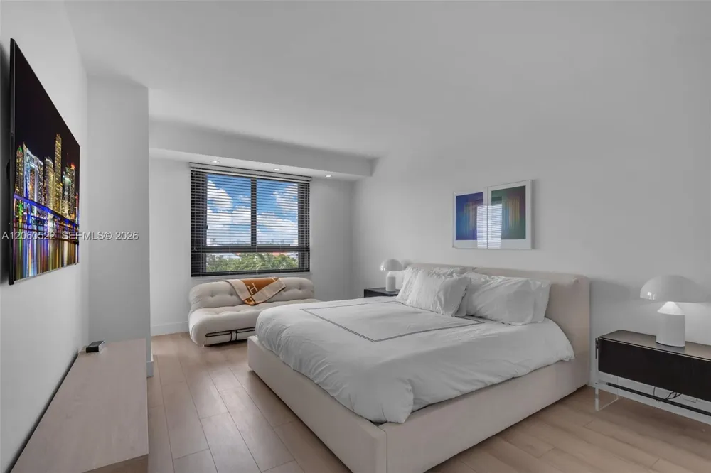 151 Crandon Blvd #736 Key Biscayne, FL 33149