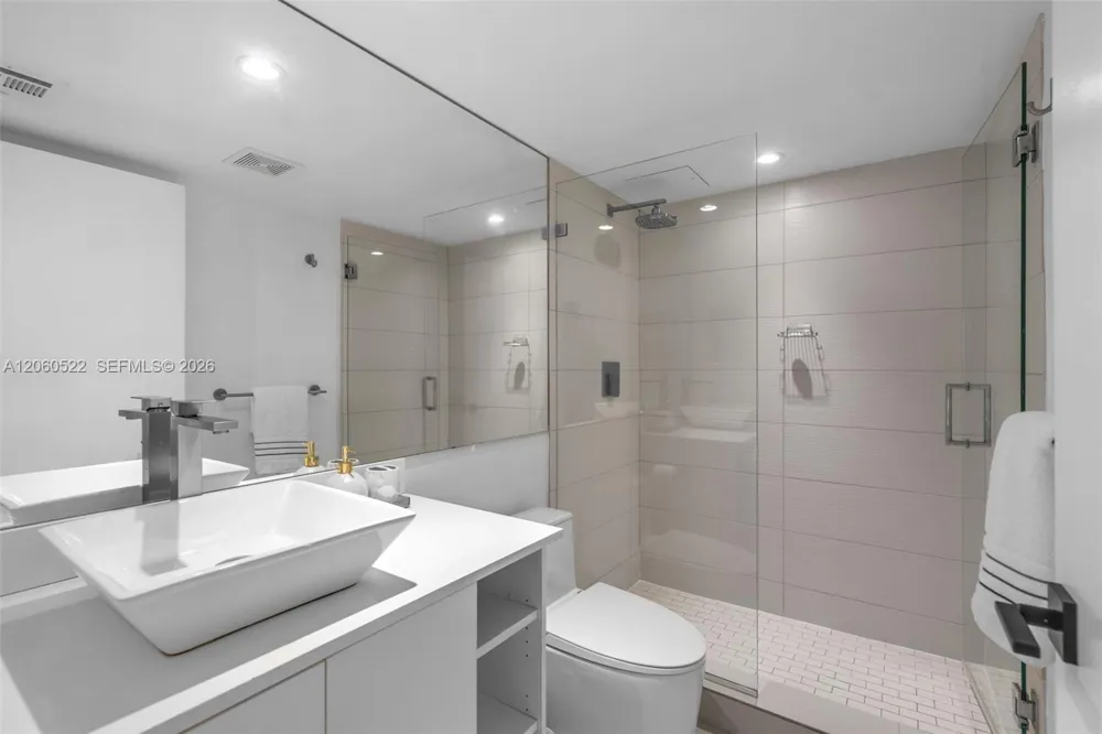 151 Crandon Blvd #736 Key Biscayne, FL 33149