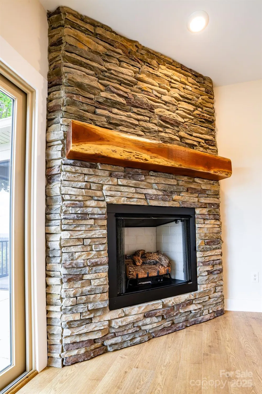 1387 River Club Ridge Lenoir, NC 28645