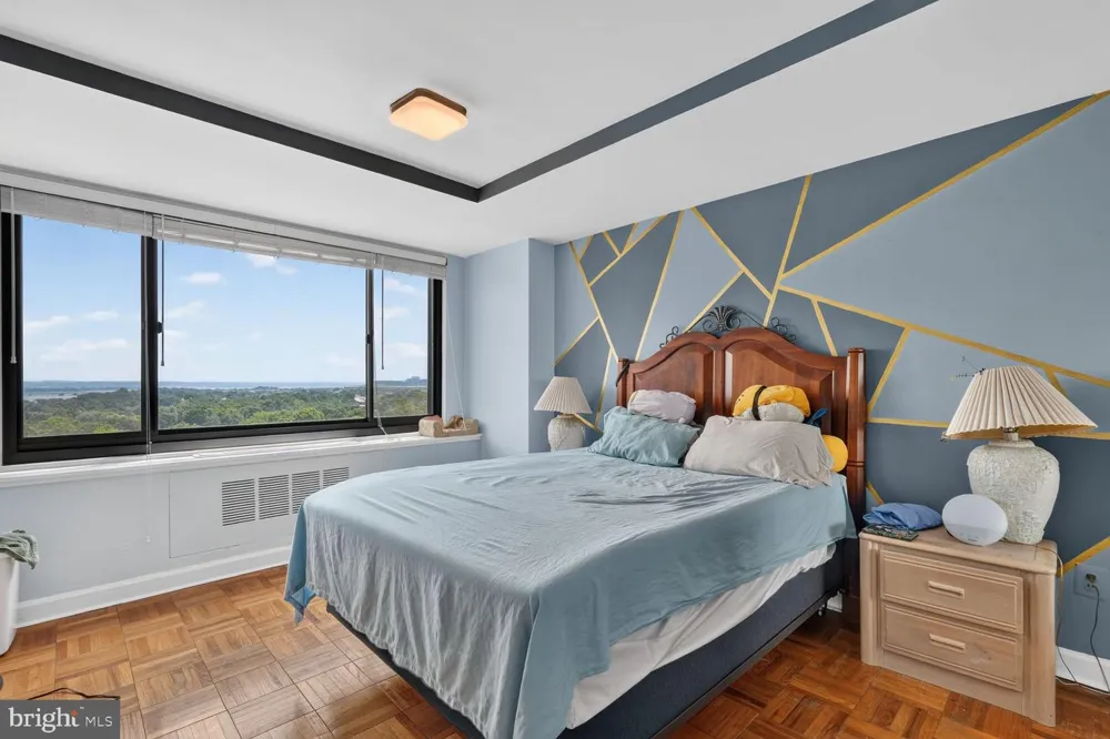 1011 ARLINGTON BOULEVARD #942 Arlington, VA 22209