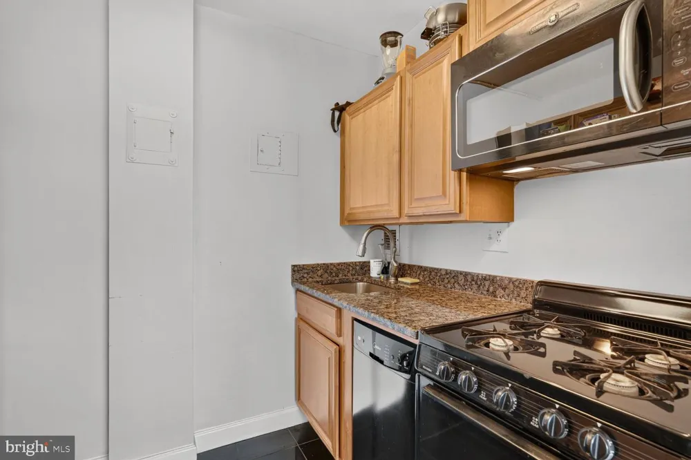 1011 ARLINGTON BOULEVARD #942 Arlington, VA 22209