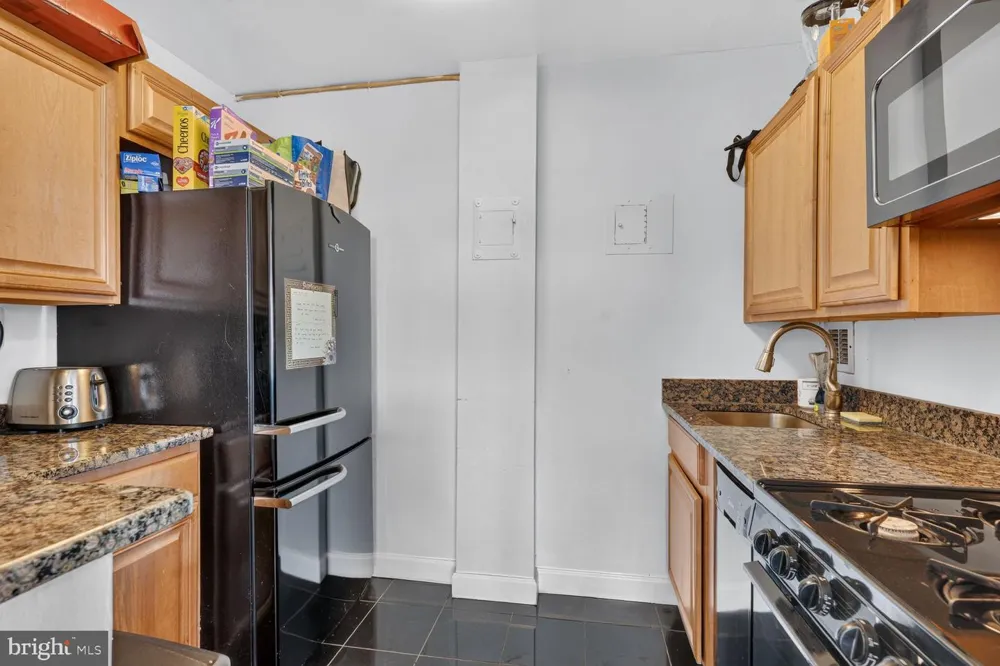 1011 ARLINGTON BOULEVARD #942 Arlington, VA 22209