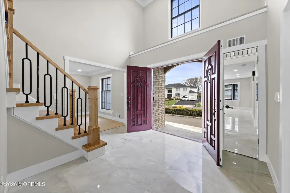 97 Windsor Drive Eatontown, NJ 07724