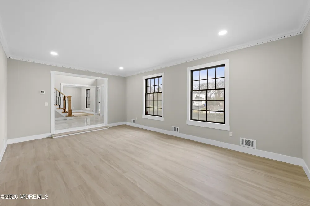 97 Windsor Drive Eatontown, NJ 07724