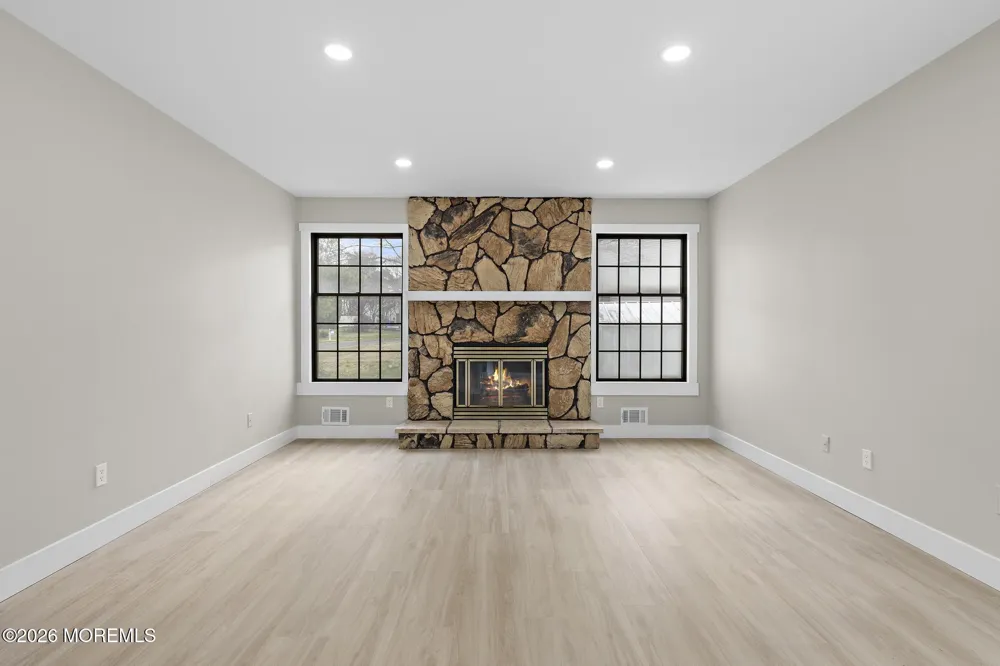 97 Windsor Drive Eatontown, NJ 07724