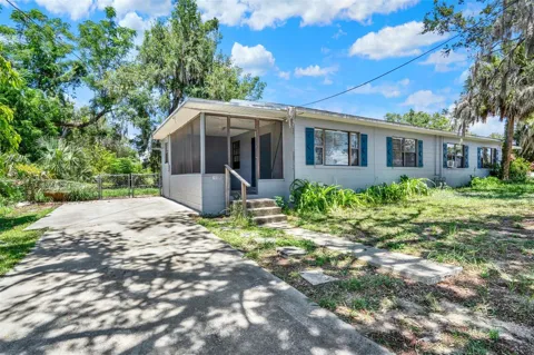 1220 MORIN STREET #B