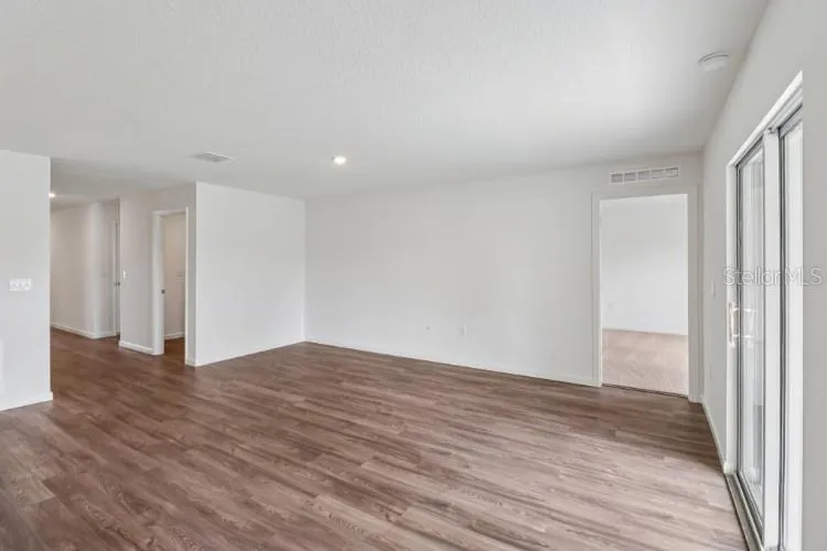 3501 DAHLIA DRIVE Lake Hamilton, FL 33851