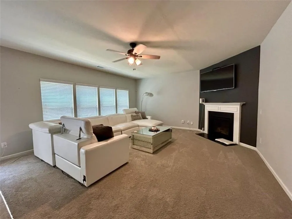 4355 Luke Way Ellenwood, GA 30294