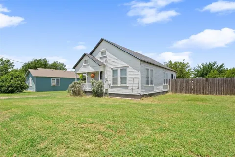 102 Brookshire