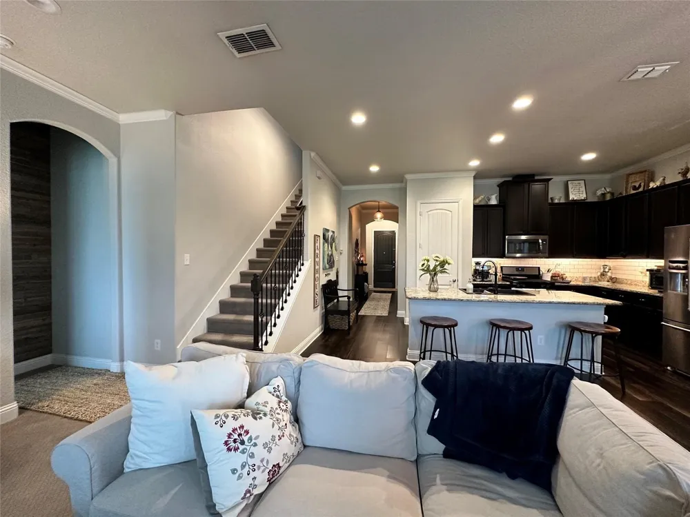 1609 Meadow Trail Aubrey, TX 76227