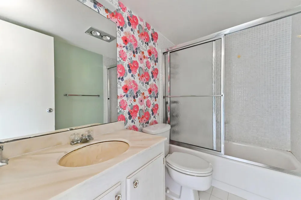 4080 Tivoli Court #202 Lake Worth, FL 33467