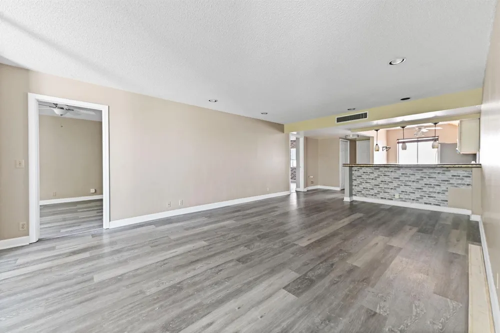 4080 Tivoli Court #202 Lake Worth, FL 33467