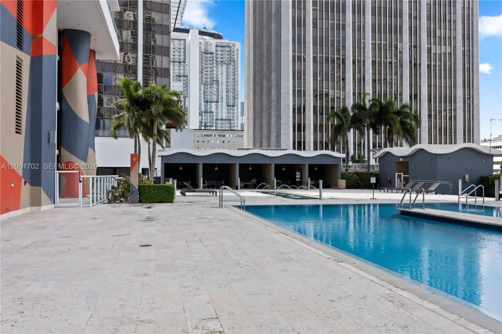 50 Biscayne Blvd #4706 Miami, FL 33132