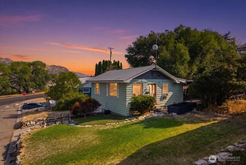 807 Birch Street Coulee Dam, WA 99116