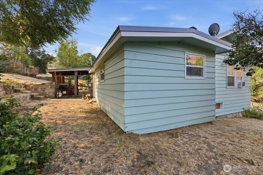 807 Birch Street Coulee Dam, WA 99116