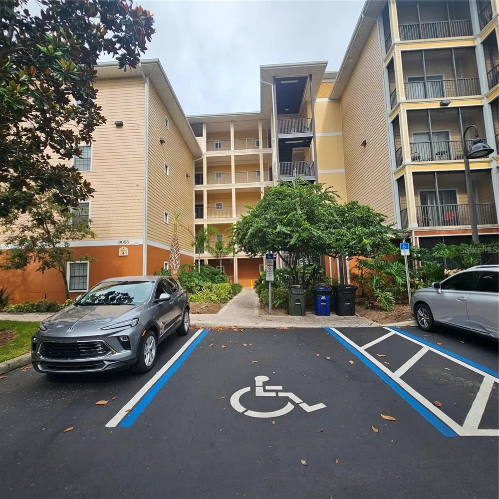 9055 TREASURE TROVE LANE #201 Kissimmee, FL 34747