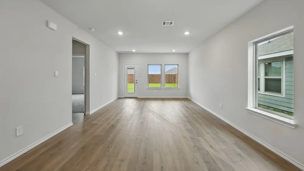 232 Pheasant Run Road Terrell, TX 75160