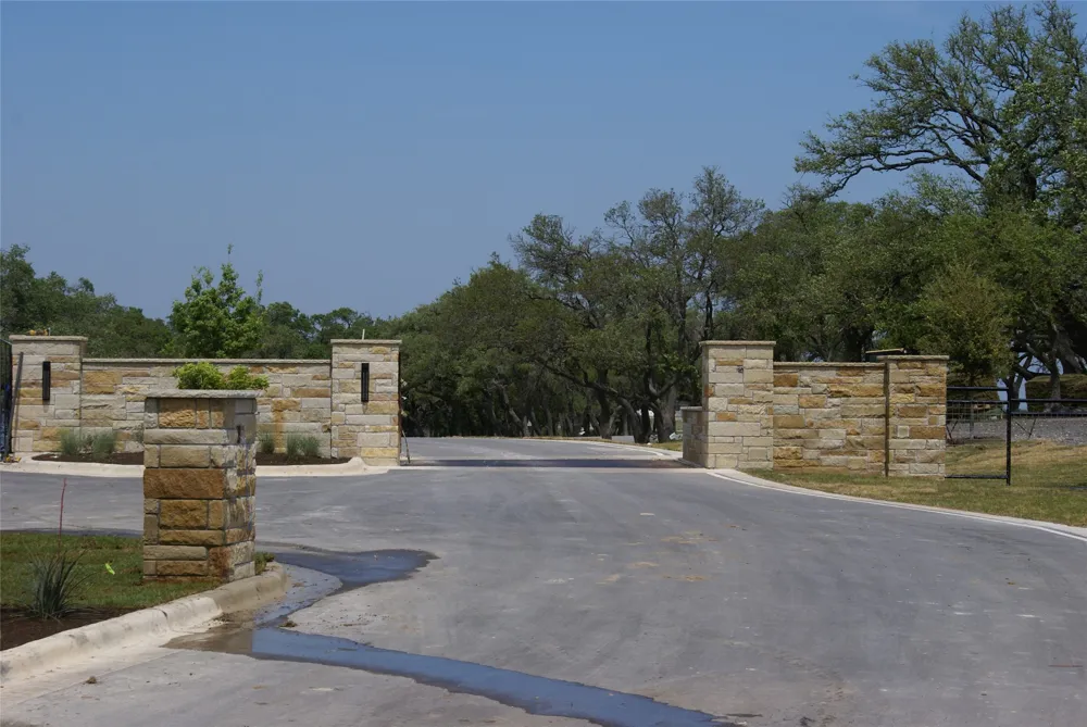413 E Flying Owl Drive Johnson City, TX 78636