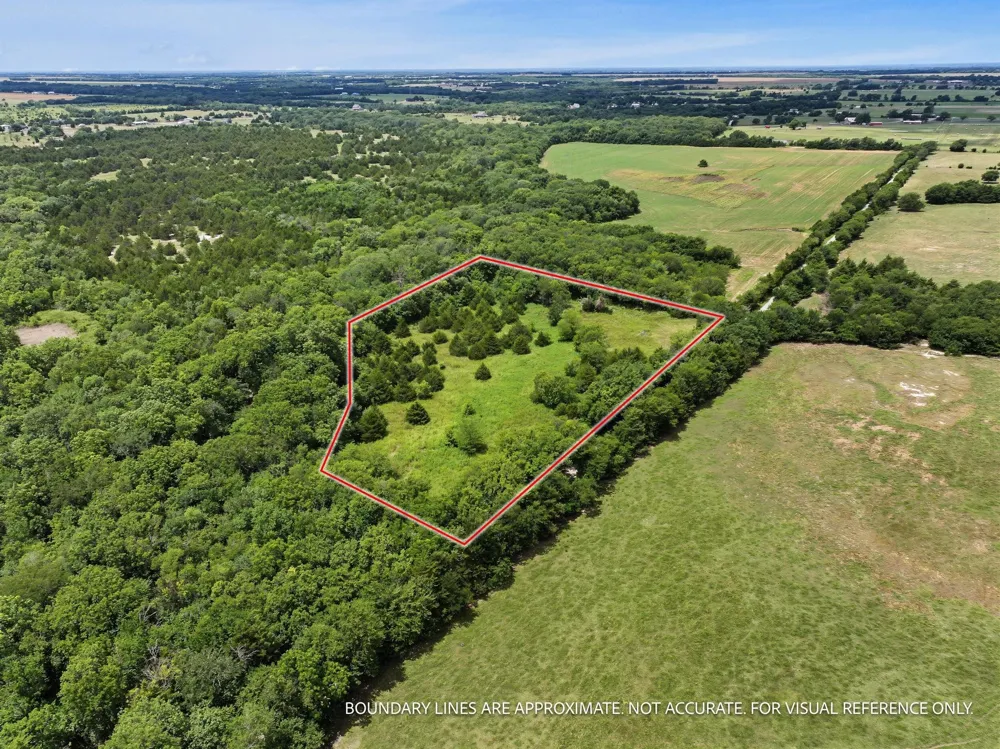 4 County Road 4435 Trenton, TX 75490