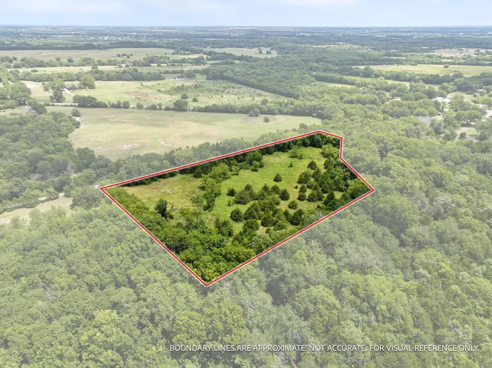 4 County Road 4435 Trenton, TX 75490