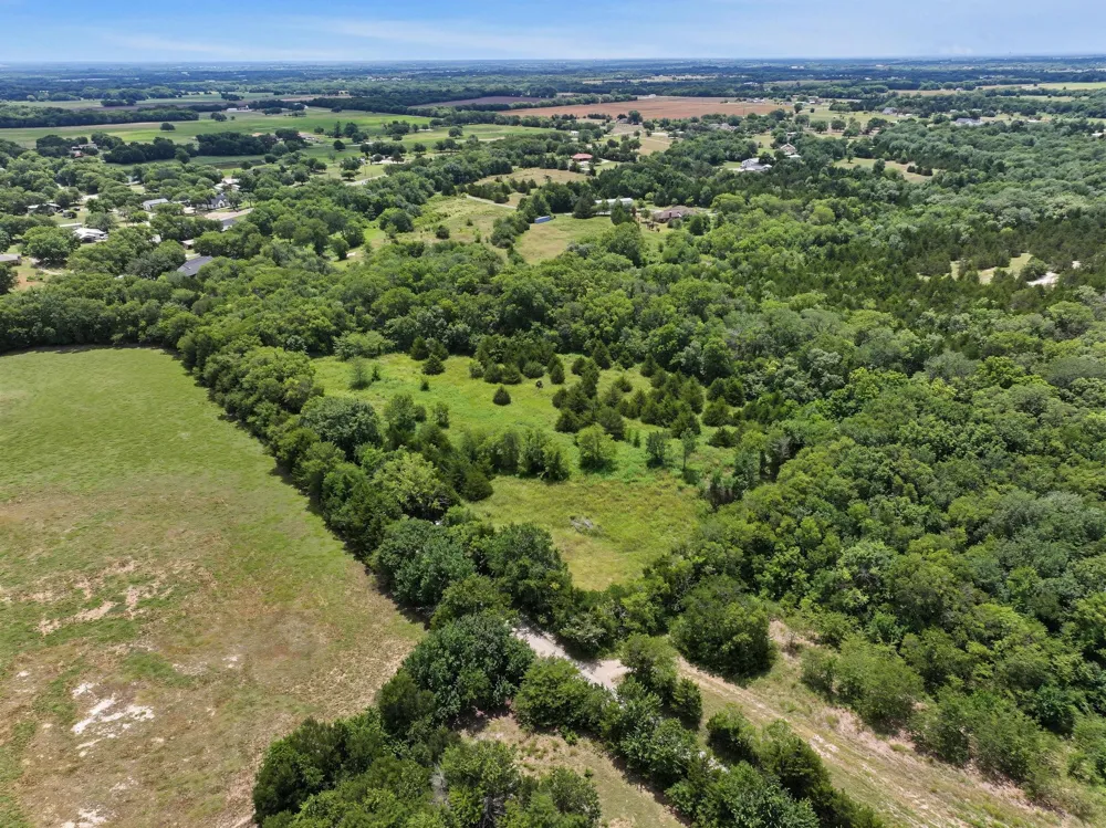 4 County Road 4435 Trenton, TX 75490