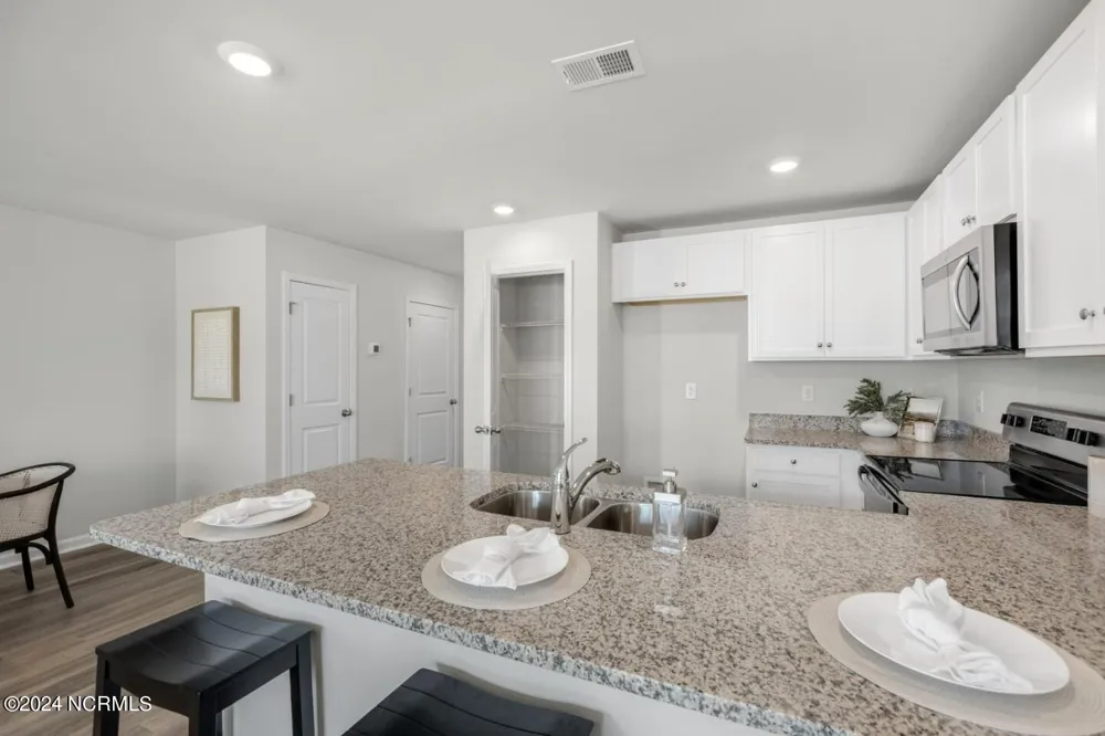 4342 Majesty Drive #Unit 359 Castle Hayne, NC 28429