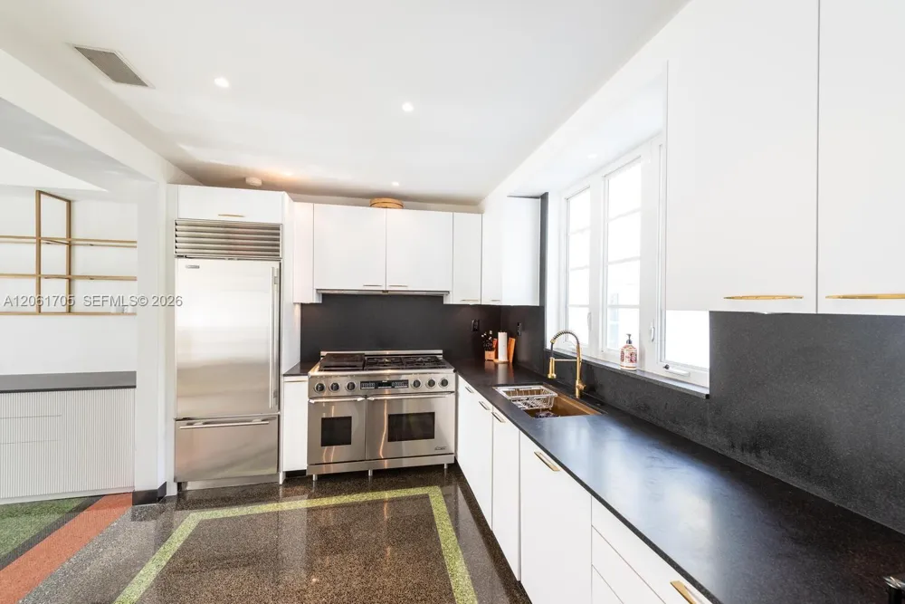 841 19th St Miami Beach, FL 33139