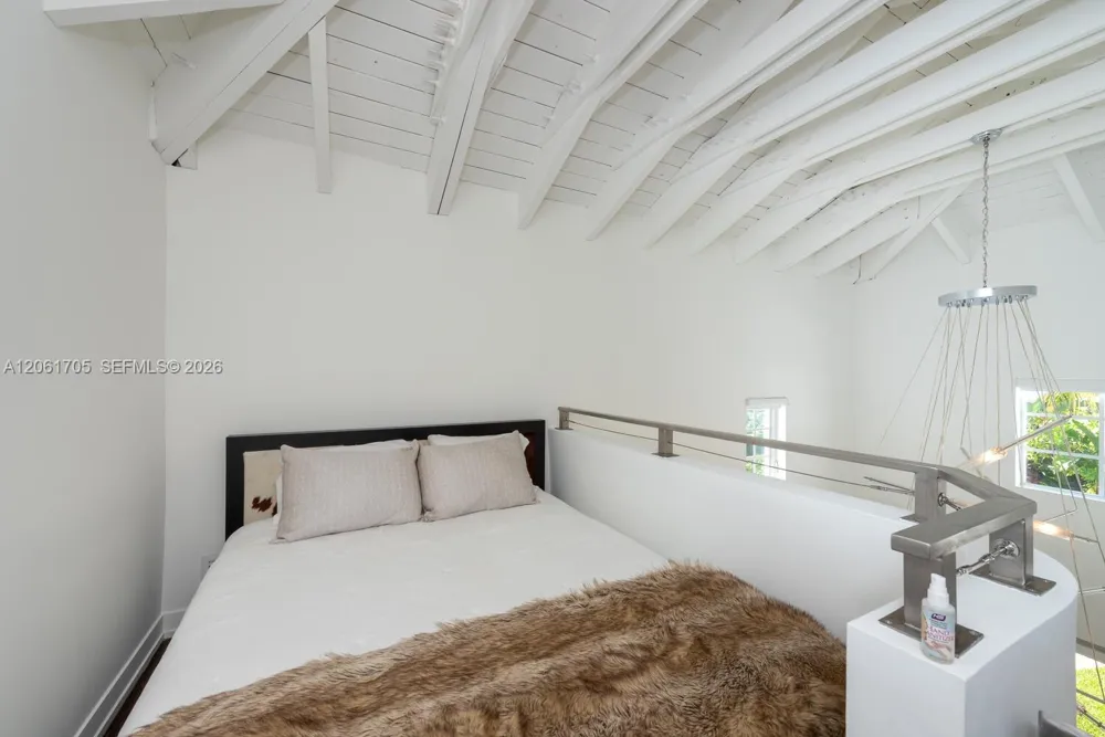 841 19th St Miami Beach, FL 33139