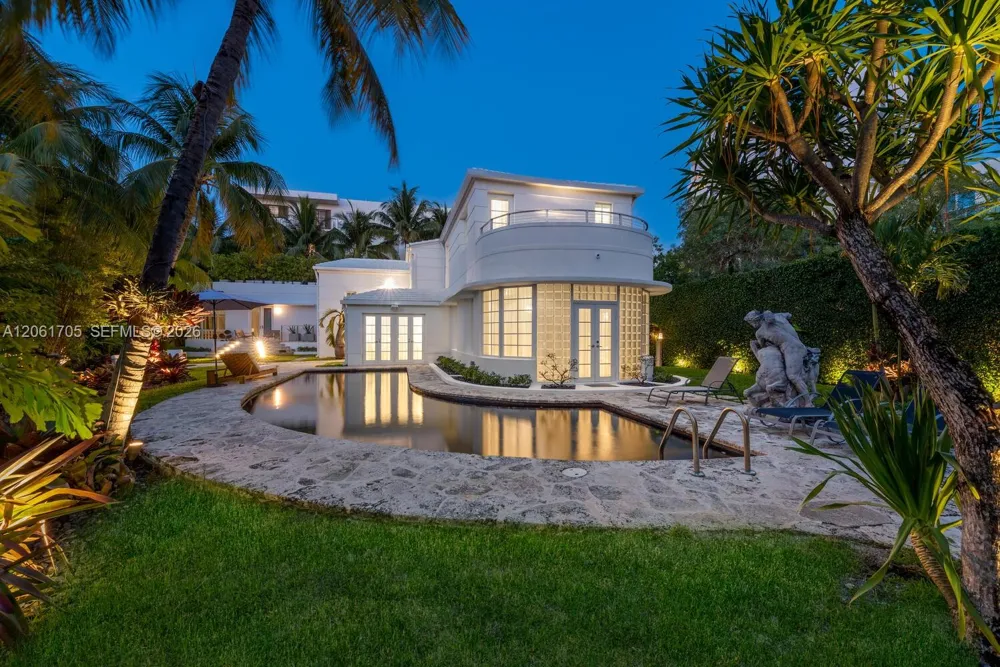 841 19th St Miami Beach, FL 33139