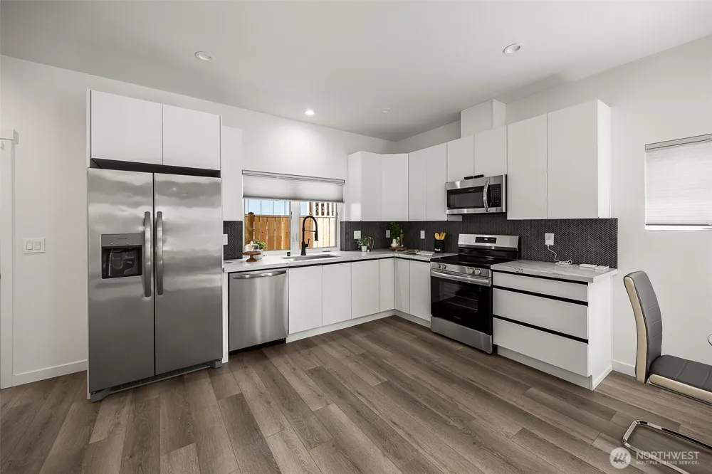 5984 B 26th Avenue SW Seattle, WA 98106