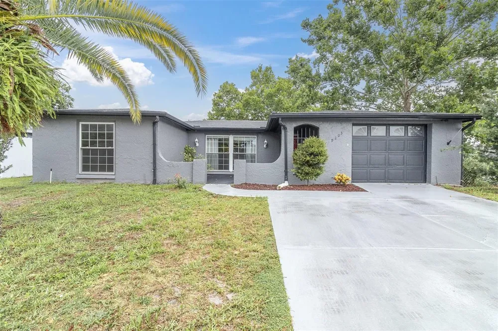 9203 GREENBRIAR LANE Port Richey, FL 34668