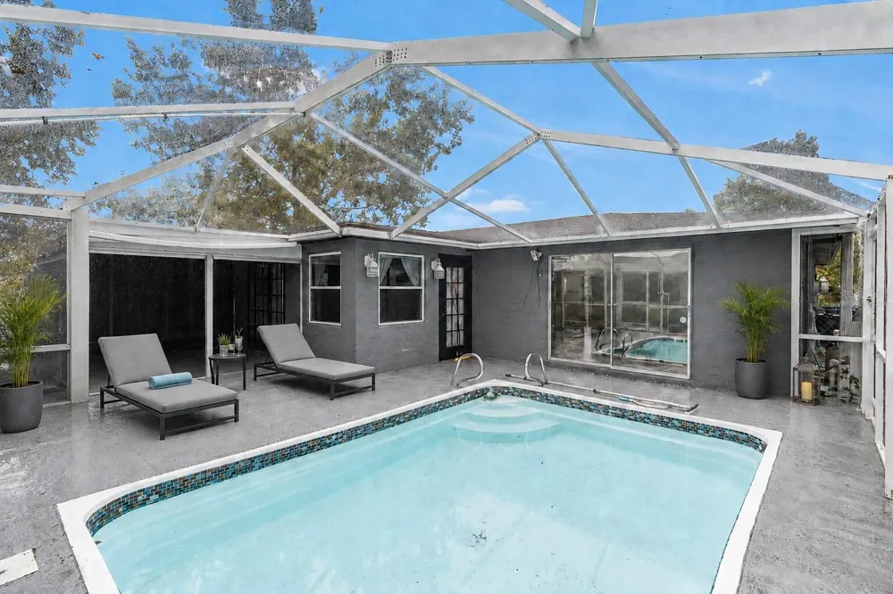 9203 GREENBRIAR LANE Port Richey, FL 34668