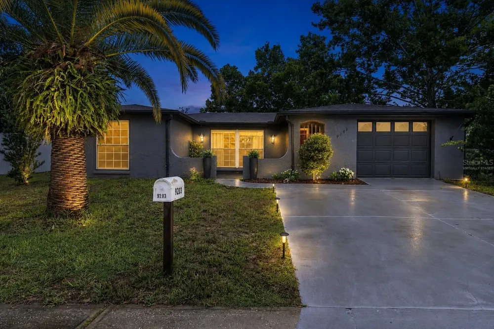 9203 GREENBRIAR LANE Port Richey, FL 34668