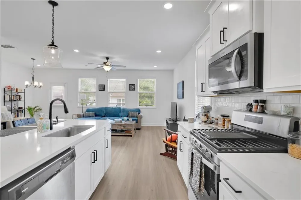 2936 Edgemont Lane SW Marietta, GA 30008