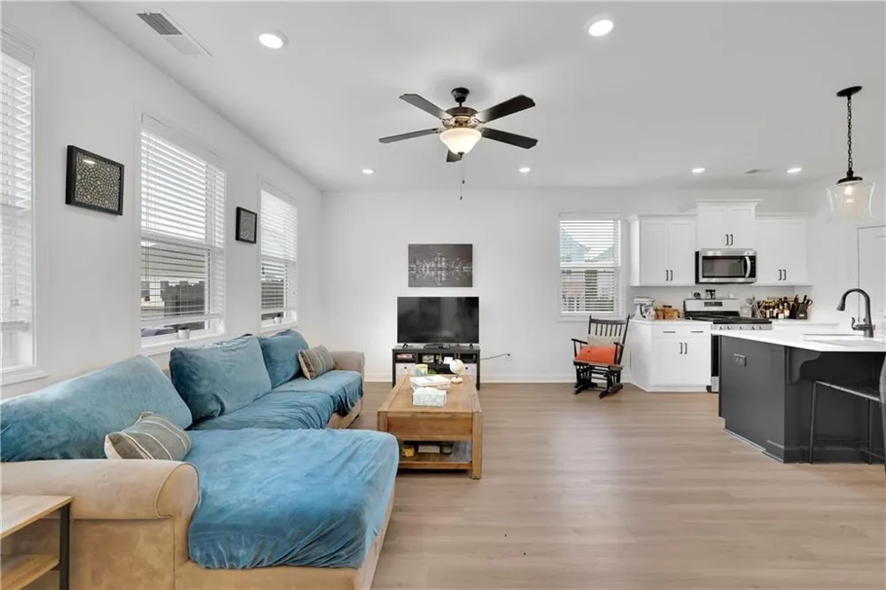 2936 Edgemont Lane SW Marietta, GA 30008