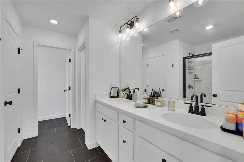 2936 Edgemont Lane SW Marietta, GA 30008