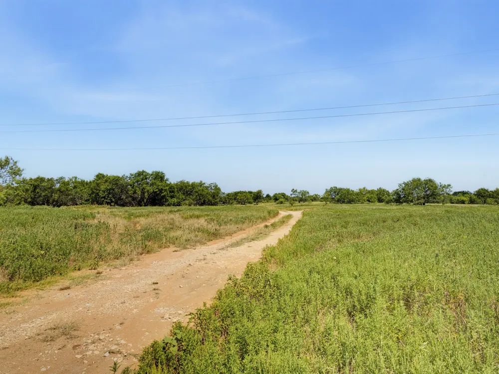Applegate Rd Bowie, TX 76230
