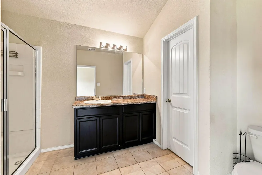 1525 Birmingham Drive Seguin, TX 78155
