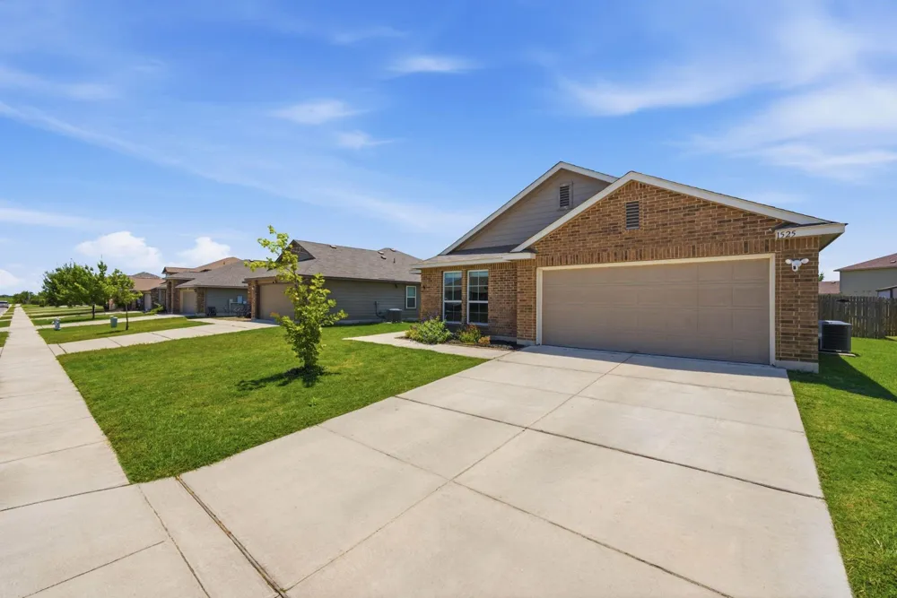1525 Birmingham Drive Seguin, TX 78155