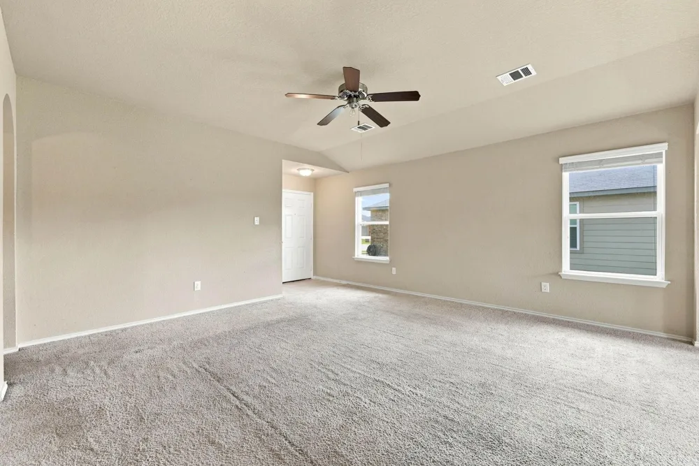 1525 Birmingham Drive Seguin, TX 78155