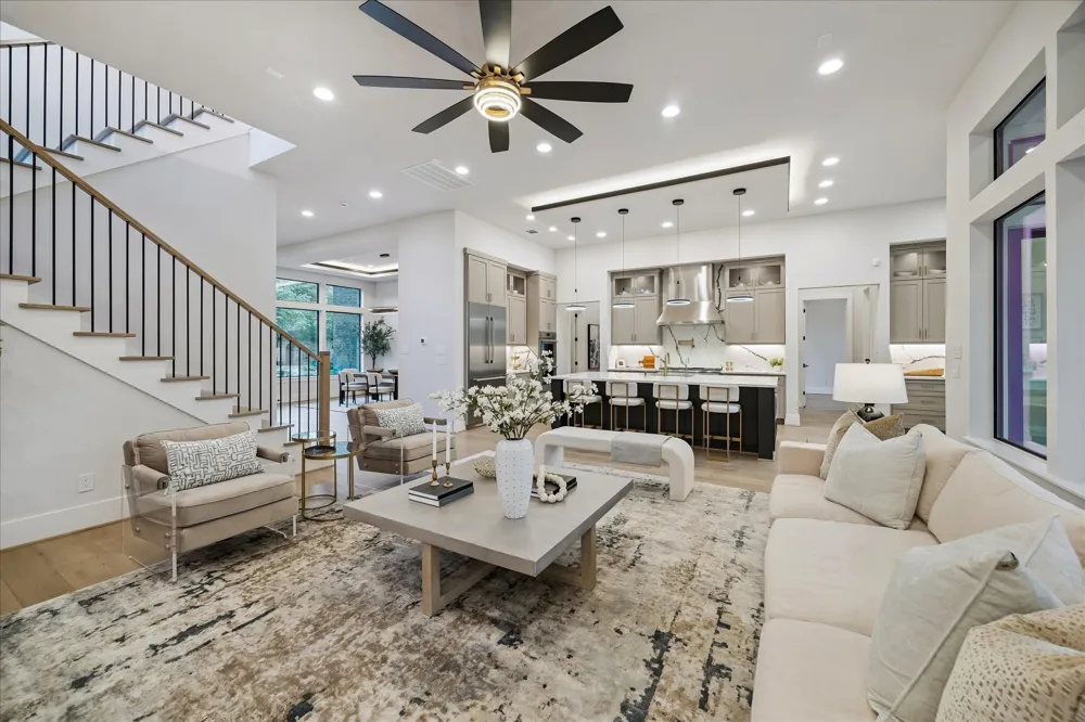 4714 Tamarisk Street Bellaire, TX 77401