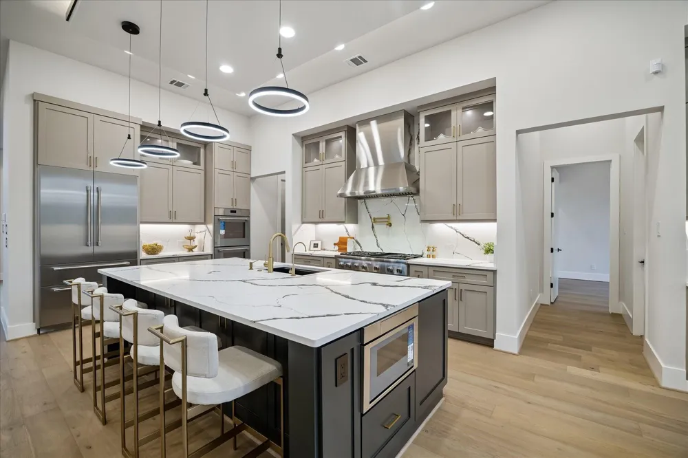 4714 Tamarisk Street Bellaire, TX 77401
