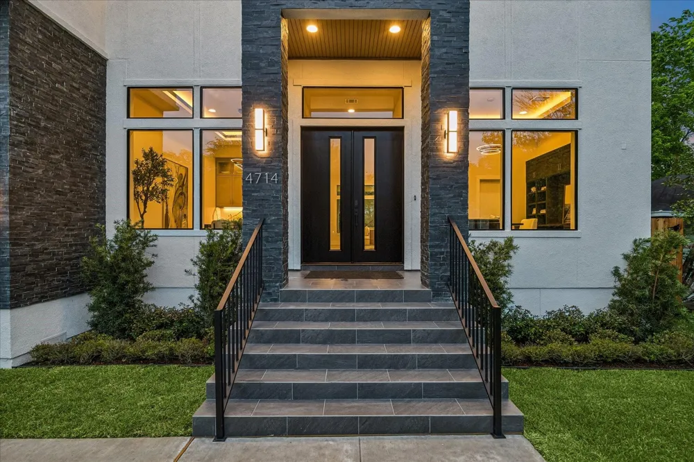 4714 Tamarisk Street Bellaire, TX 77401