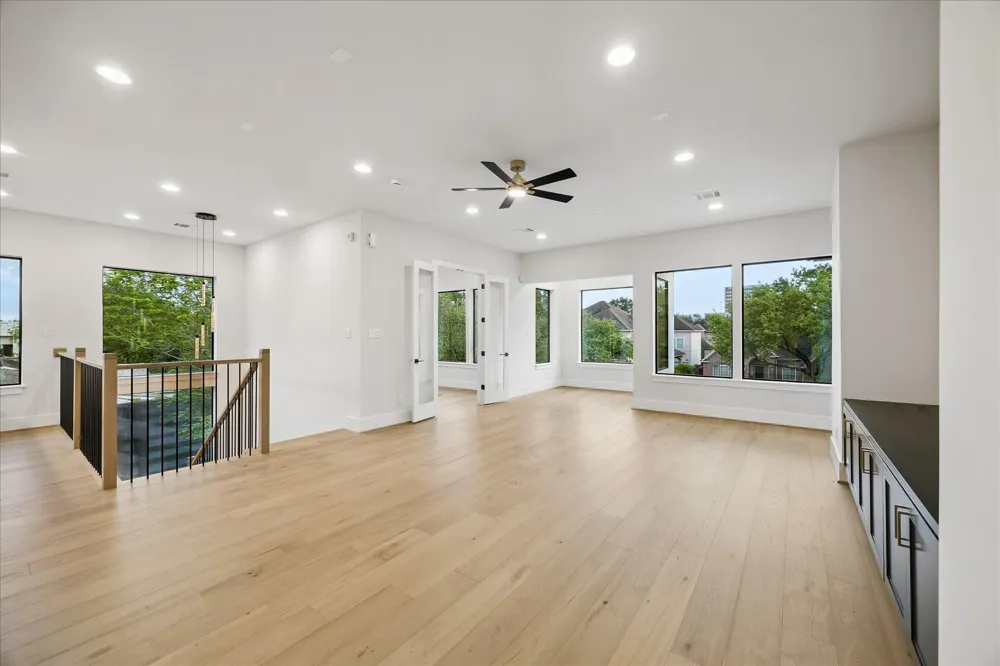 4714 Tamarisk Street Bellaire, TX 77401