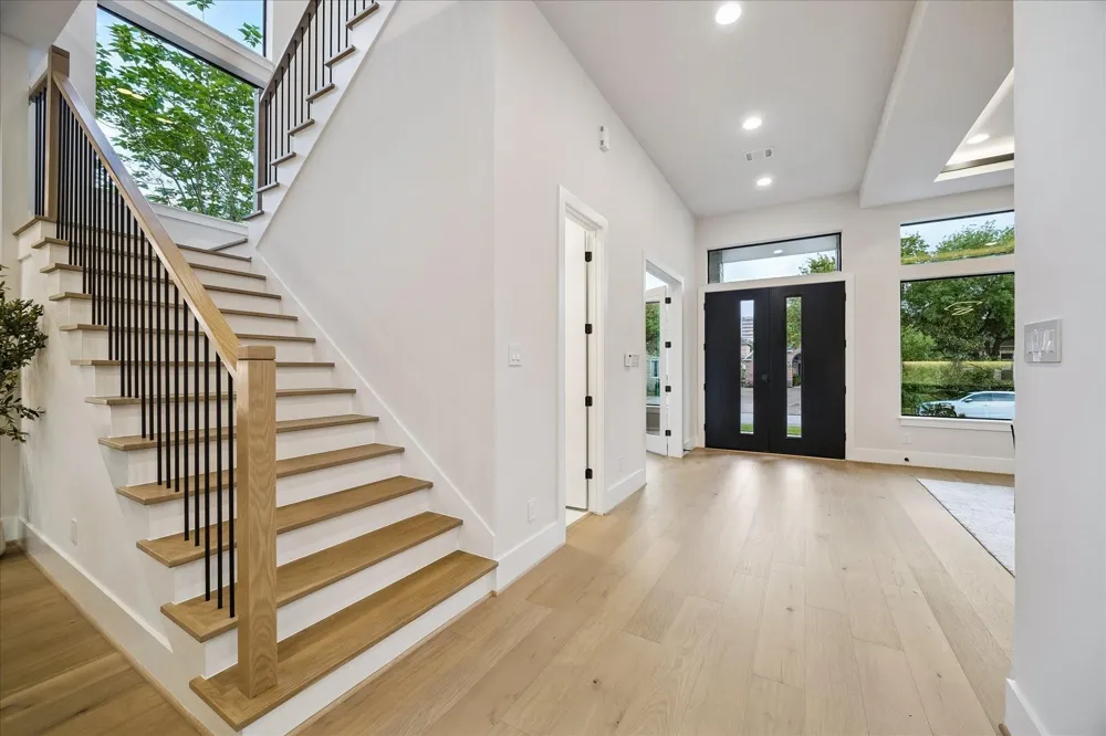 4714 Tamarisk Street Bellaire, TX 77401